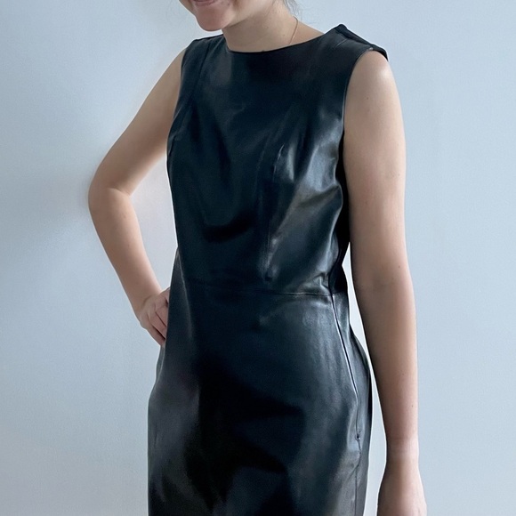 MODE DE VIE BLACK FAUX LEATHER SLEEVELESS MIDI DRESS - XS - Picture 4 of 17